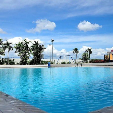 Likas Square Apartment Hotel Кота-Кинабалу Экстерьер фото