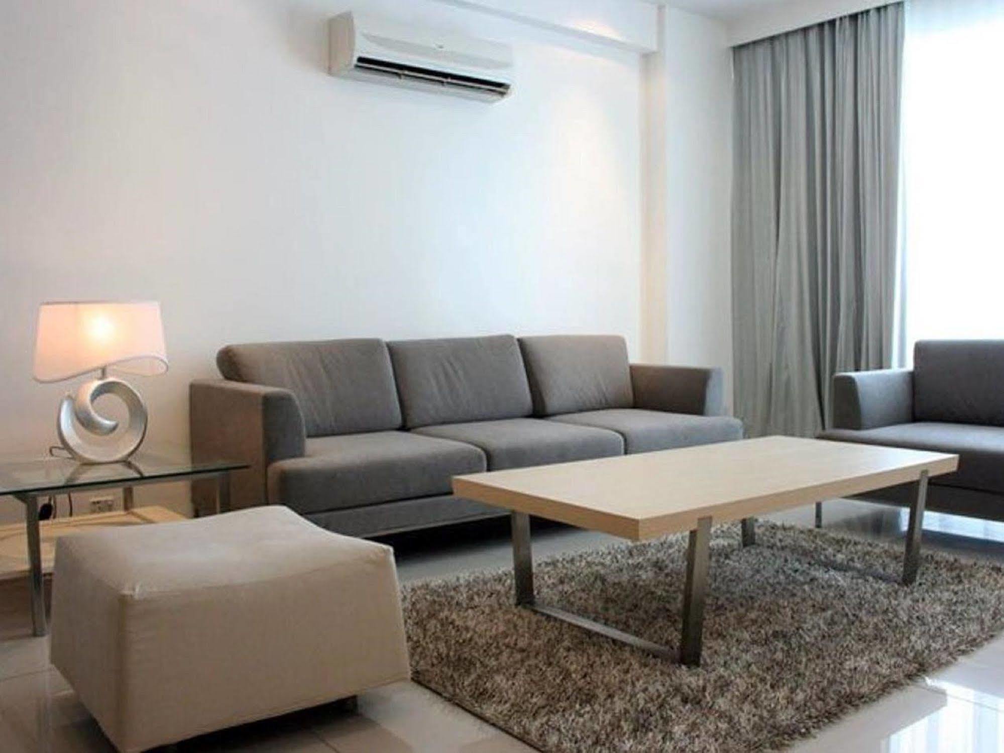 Likas Square Apartment Hotel Кота-Кинабалу Экстерьер фото